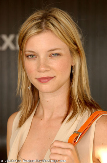 Amy Smart Photos