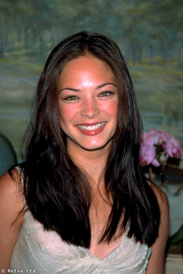 Kristin Kreuk Photos