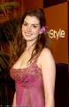 Anne Hathaway Photos