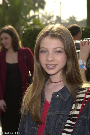 Michelle Trachtenberg Photos