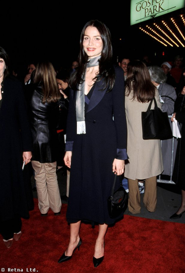 Saffron Burrows Photos