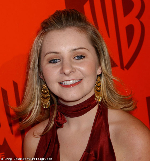 Beverley Mitchell Photos