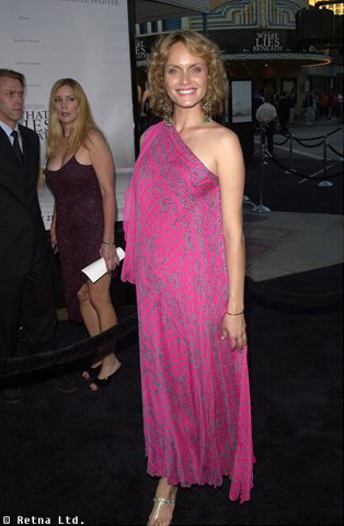 Amber Valletta Photos