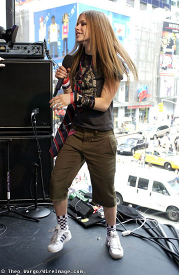 Avril Lavigne Photos