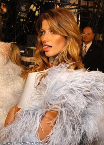 Gisele Bundchen Photos