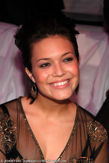 Mandy Moore Photos