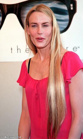 Daryl Hannah Photos