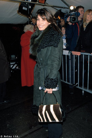 Gina Gershon Photos